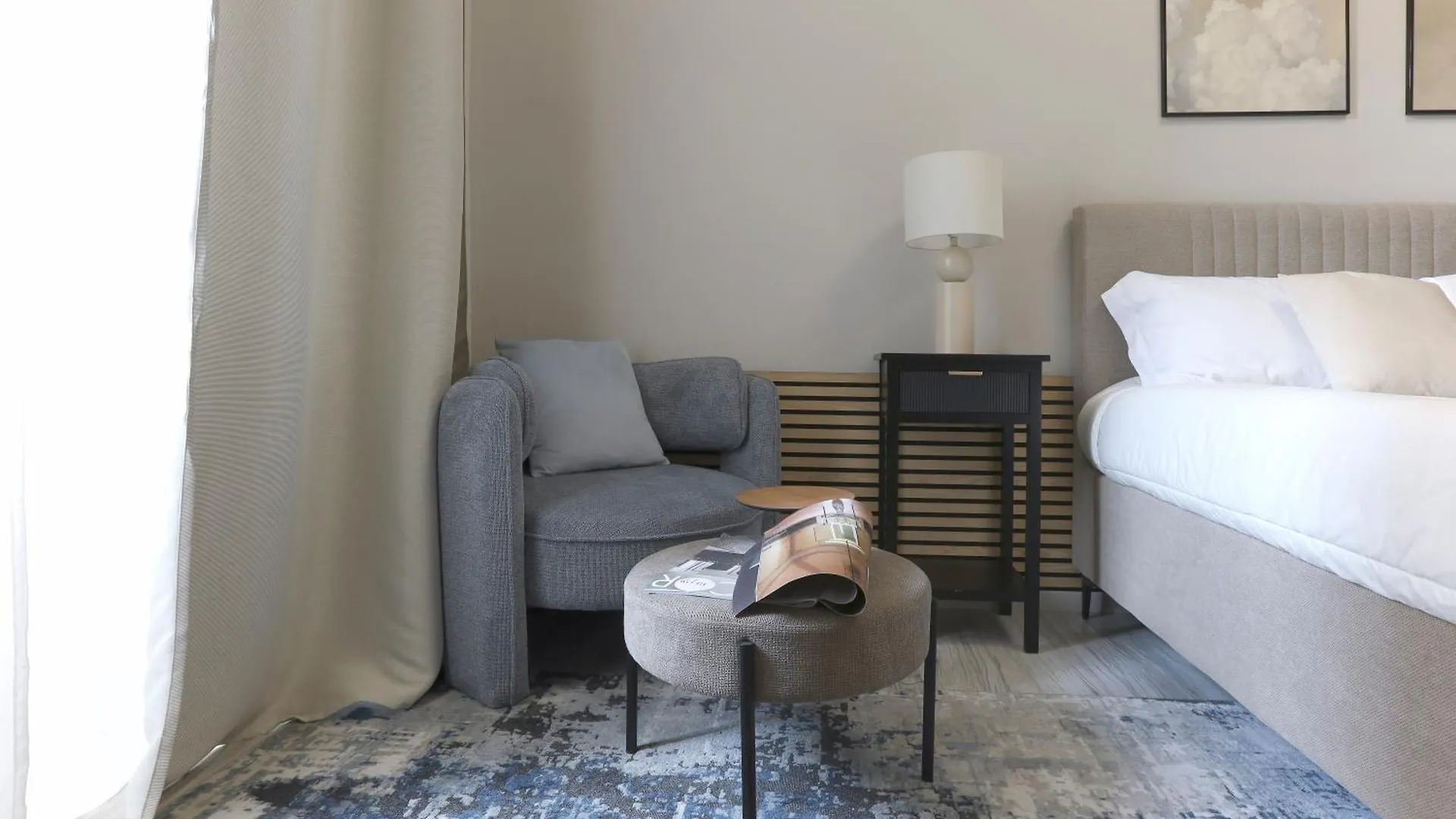 Piramide Deluxe Apartment Rome
