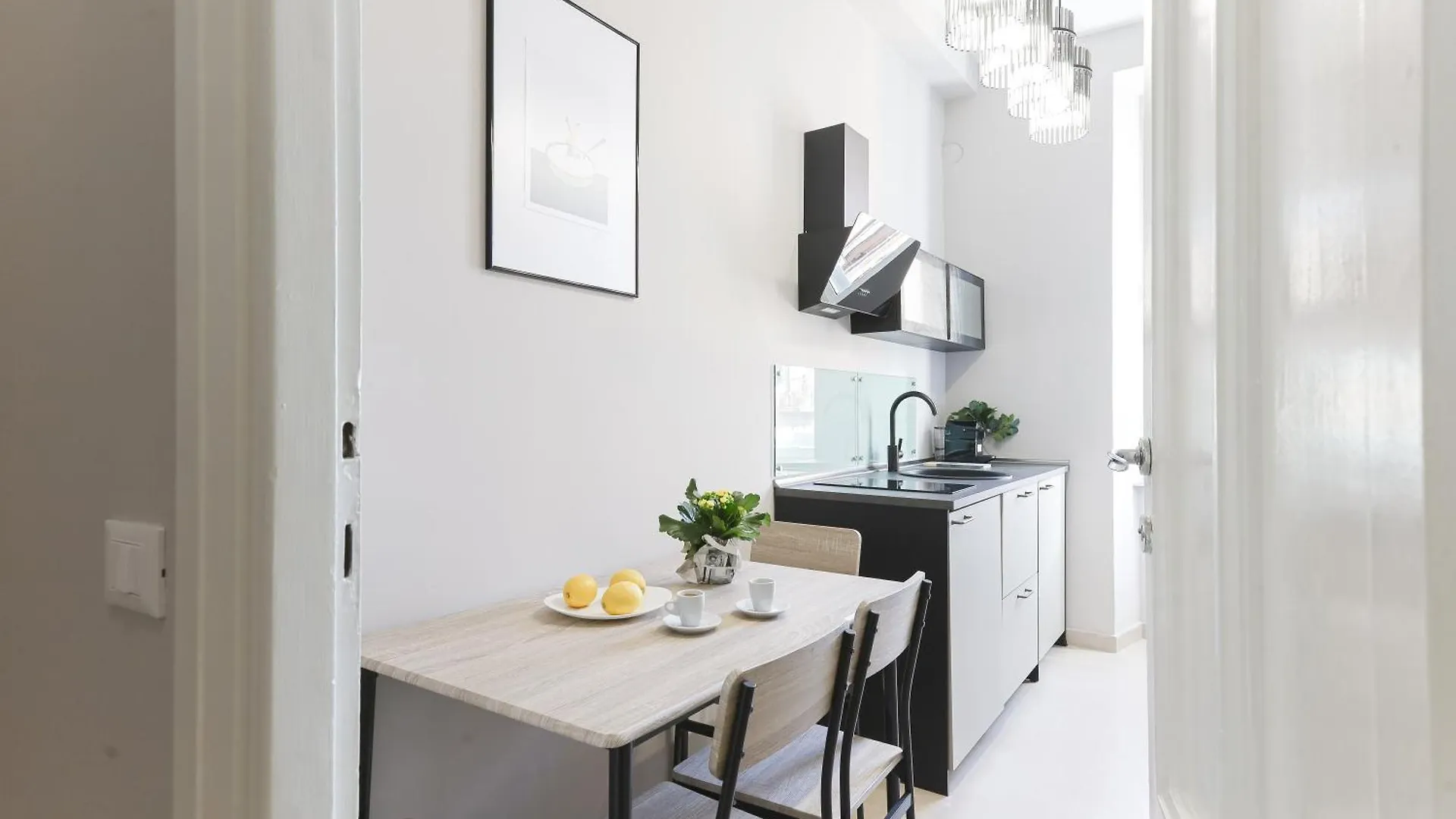 Piramide Deluxe Apartment Rome