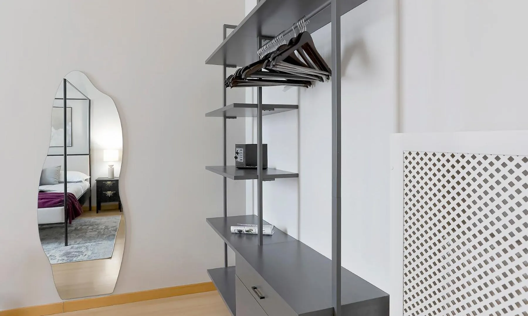 Piramide Deluxe Apartment Rome Italy