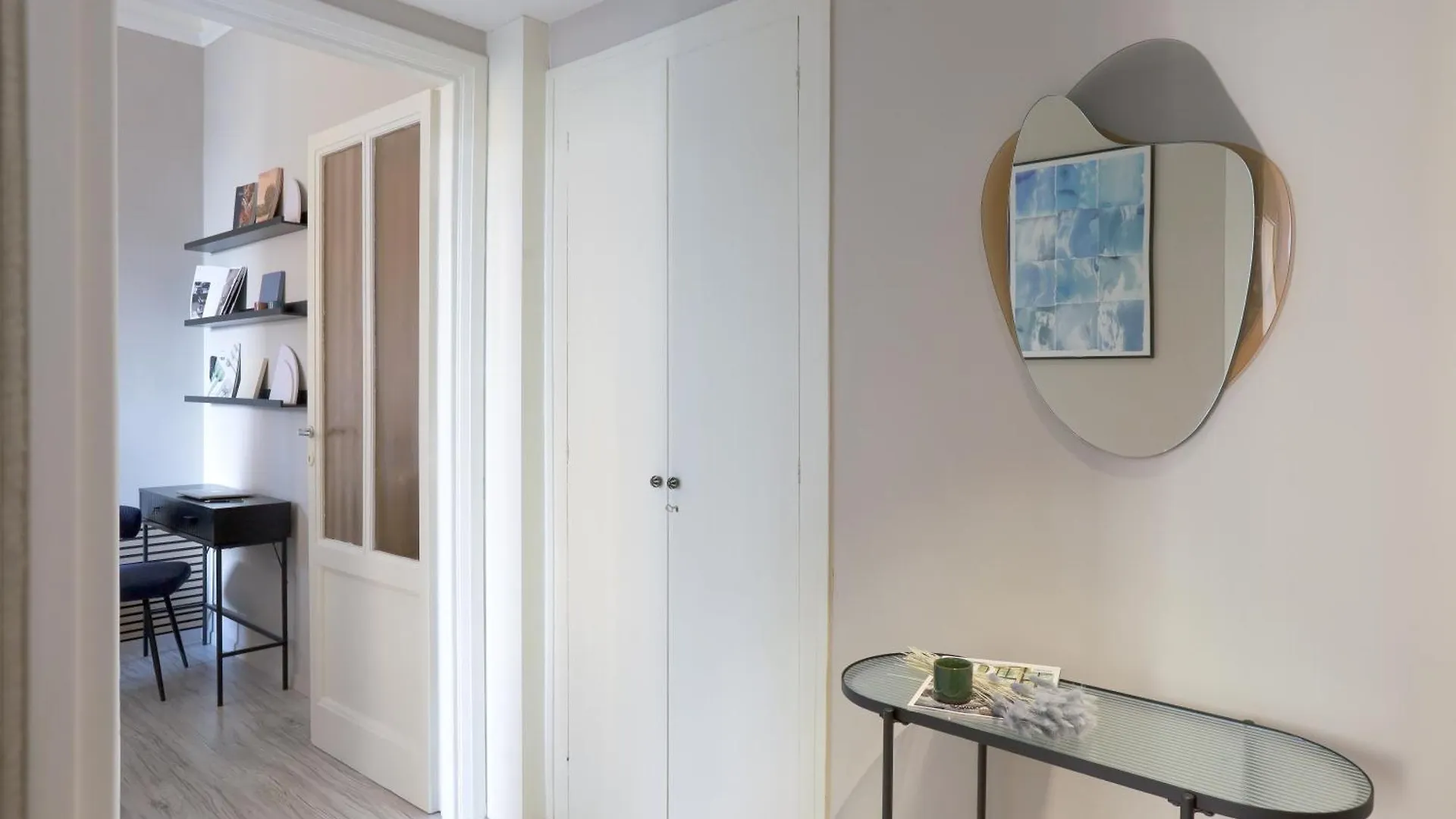 Piramide Deluxe Apartment Rome