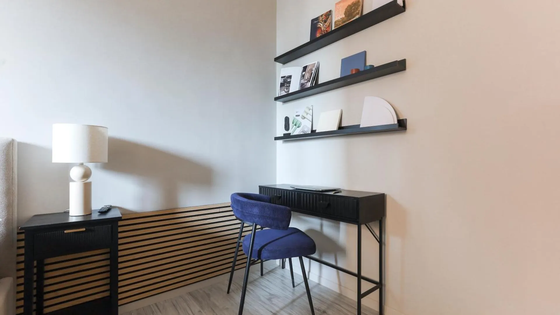 Piramide Deluxe Apartment Rome 0*,  Italy