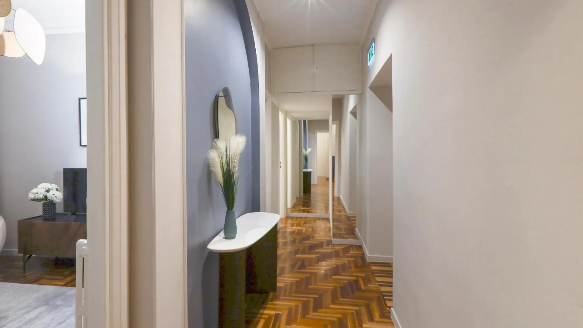 Piramide Deluxe Apartment Rome