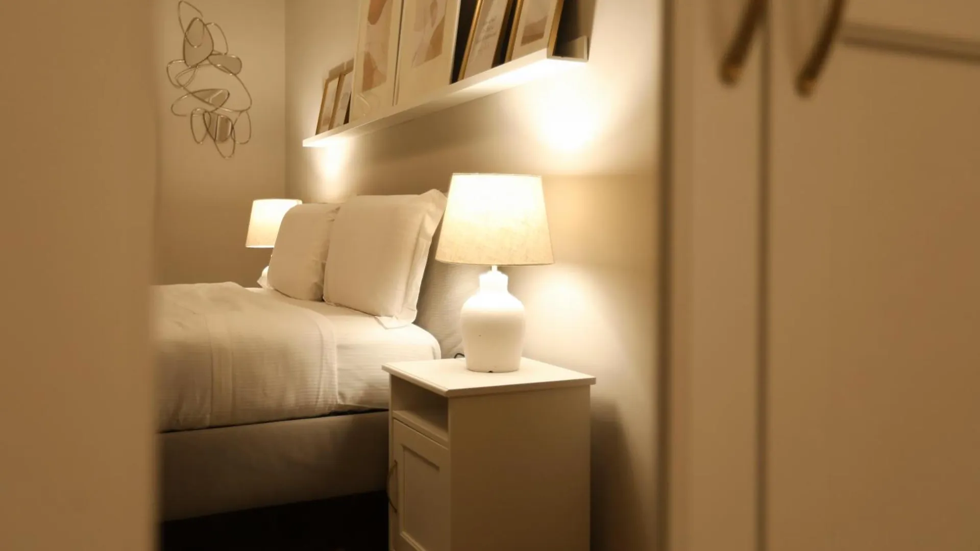 Piramide Deluxe Apartment Rome